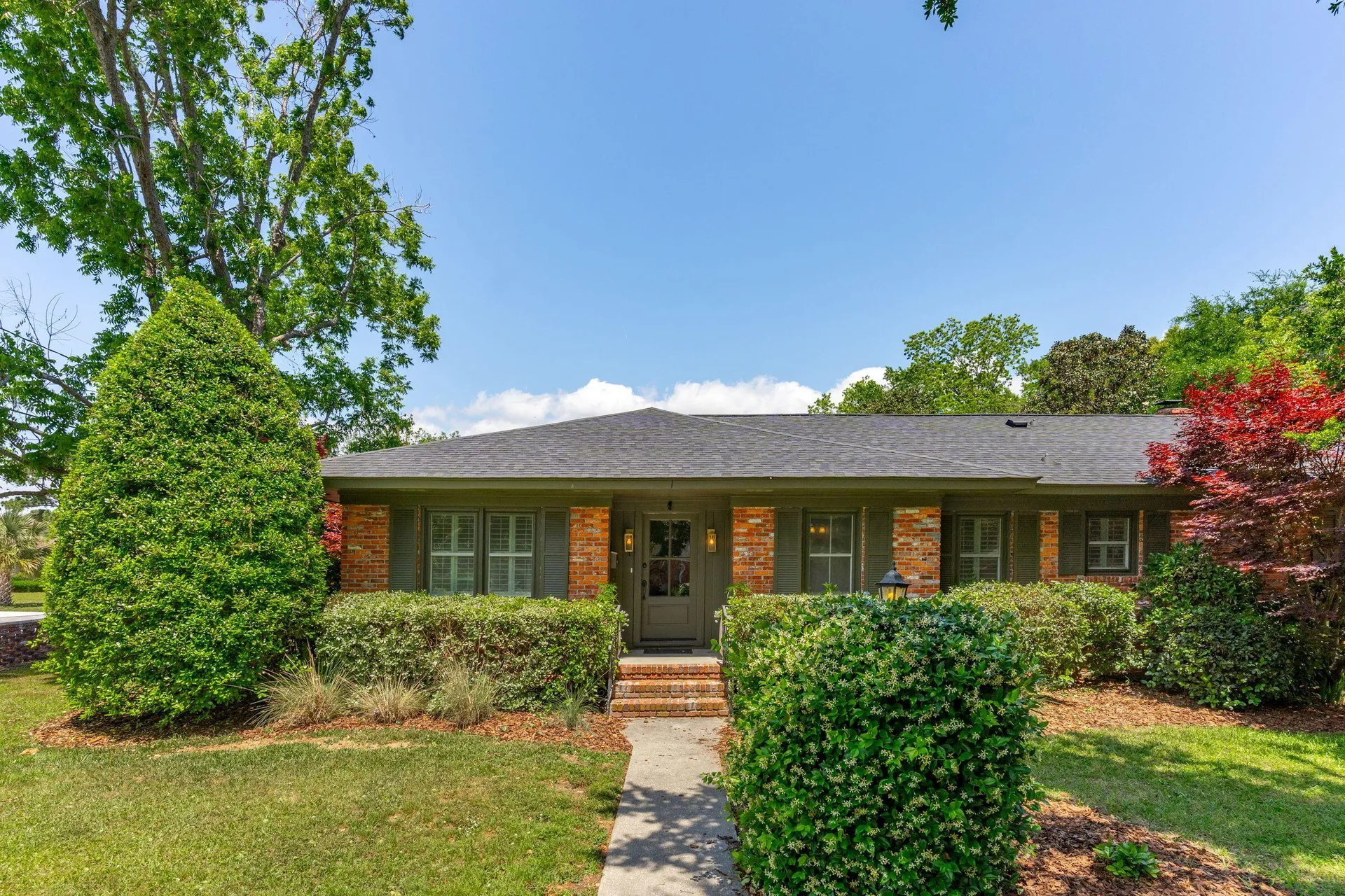 1 Marlow Drive