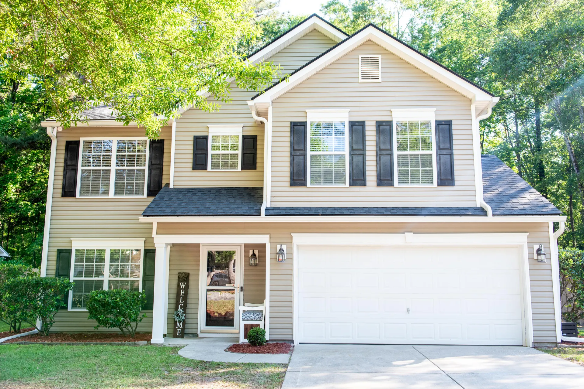 Property image 2 at 109 Holly Street, Summerville, SC 29485
