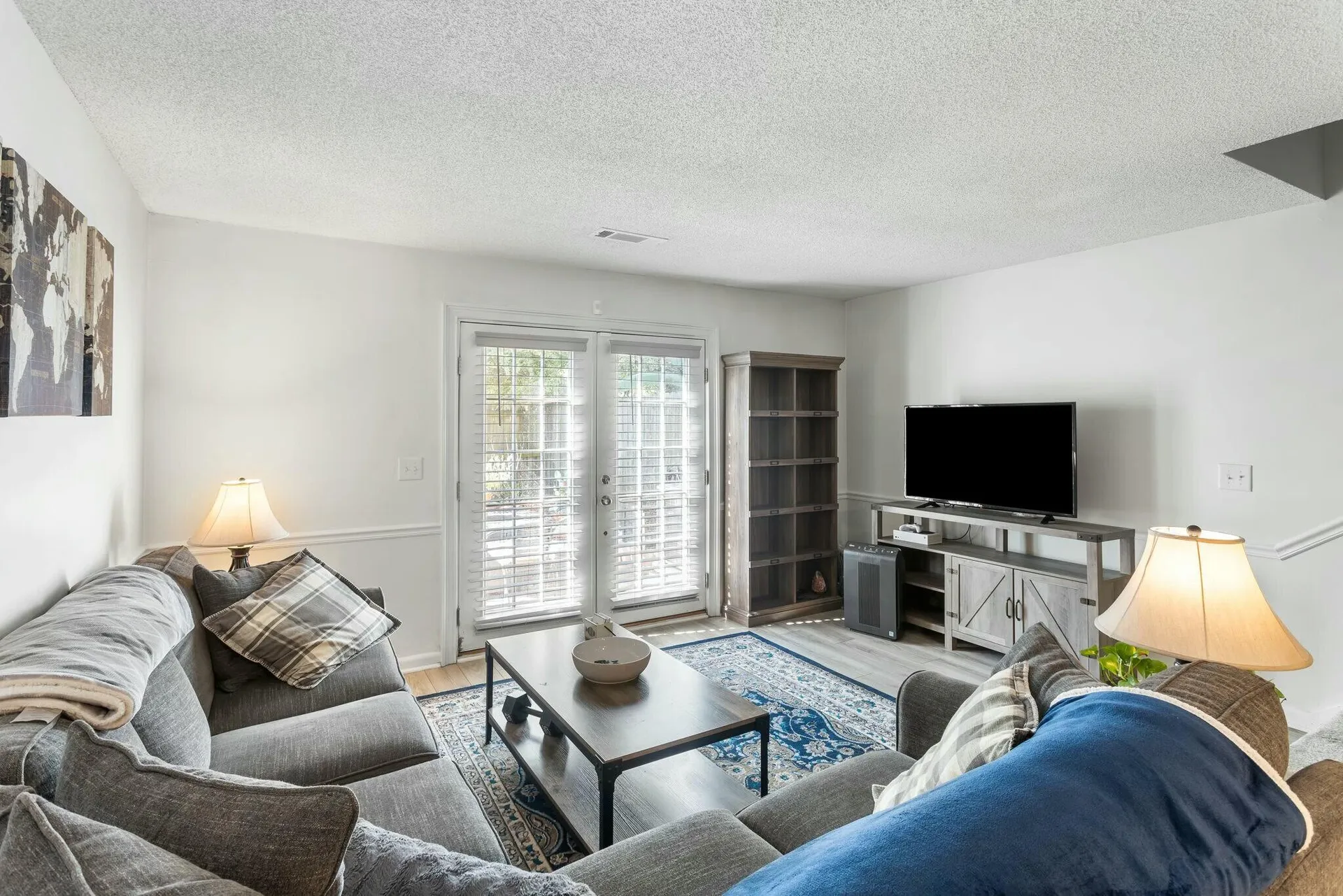 Property image 4 at 303 Lakeside Drive 2, Mount Pleasant, SC 29464