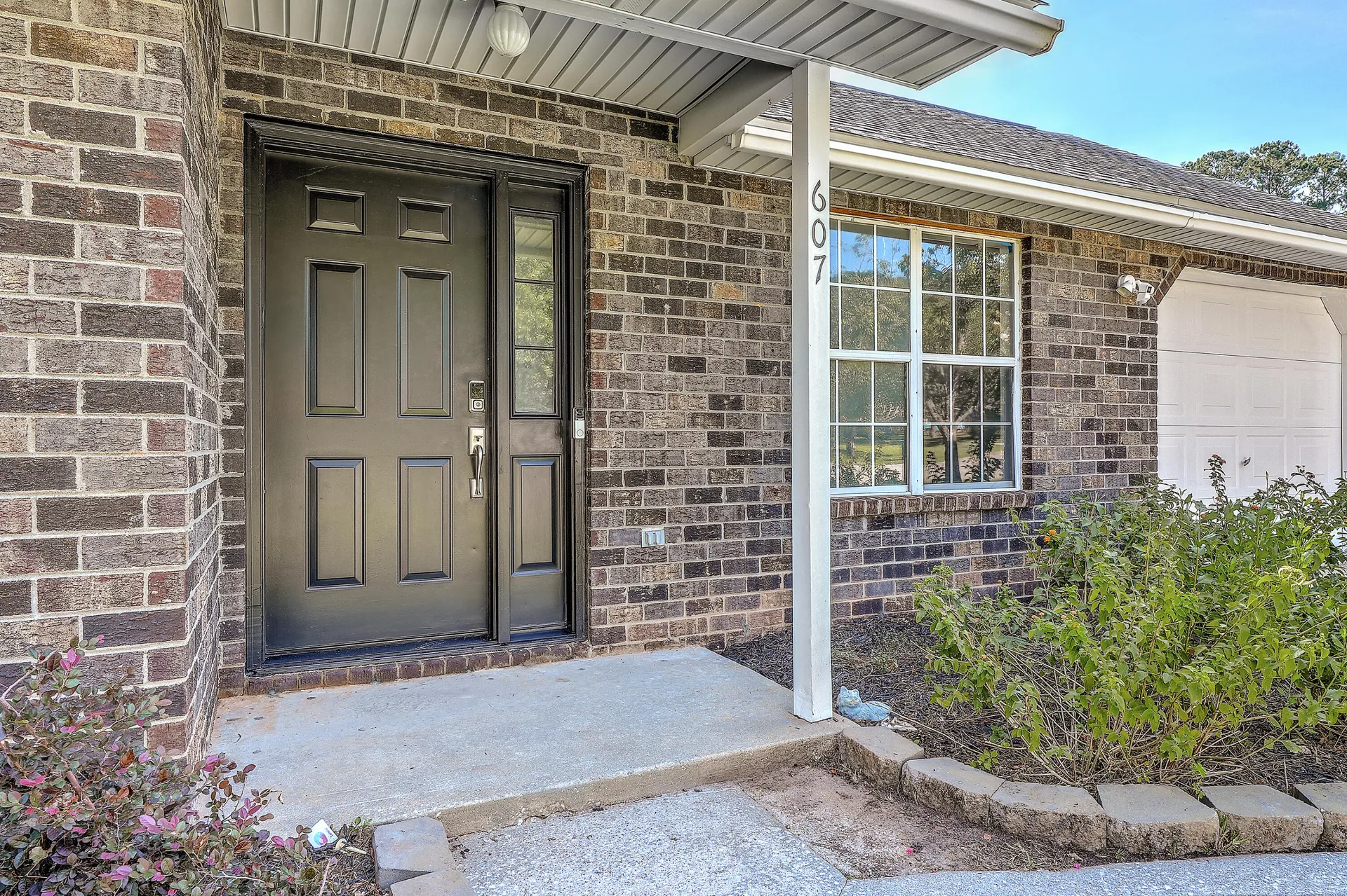 Property image 3 at 607 Dolphin Drive, Summerville, SC 29485