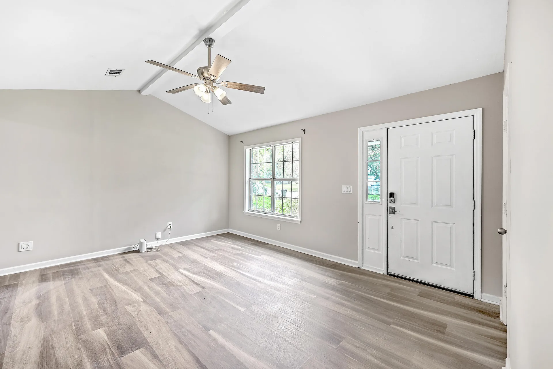 Property image 5 at 607 Dolphin Drive, Summerville, SC 29485