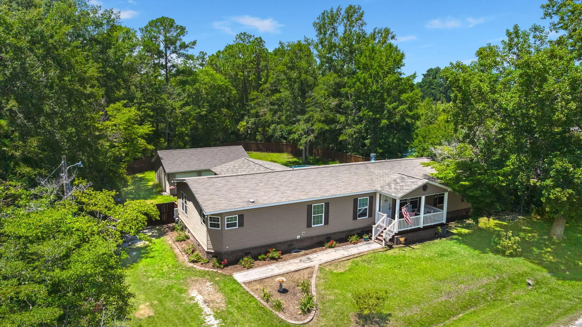 Property image 4 at 215 Hines Drive, Bonneau, SC 29431