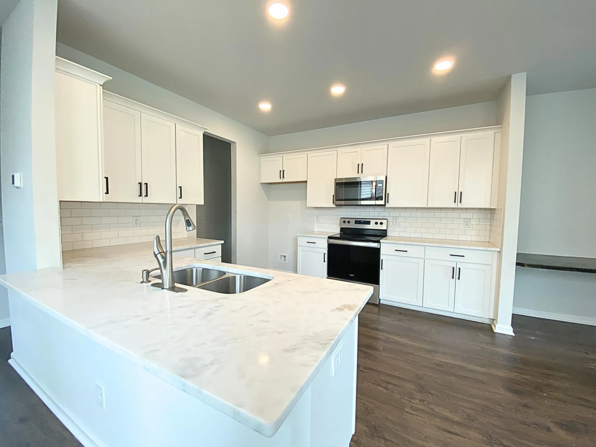 Property image 3 at 107 Mcclellan Way, Summerville, SC 29483
