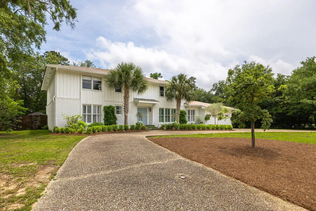 Property image 3 at 37 Fort Royal Avenue, Charleston, SC 29407