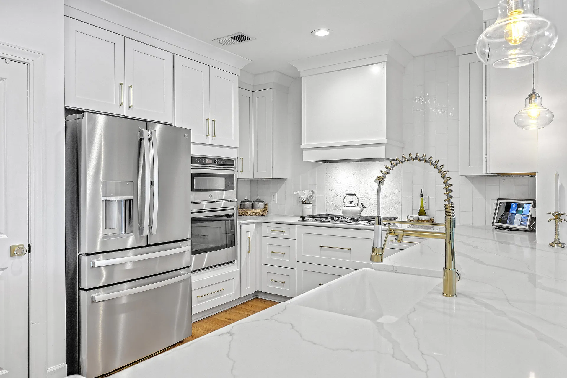 Property image 2 at 125 Pier View Street 401, Charleston, SC 29492