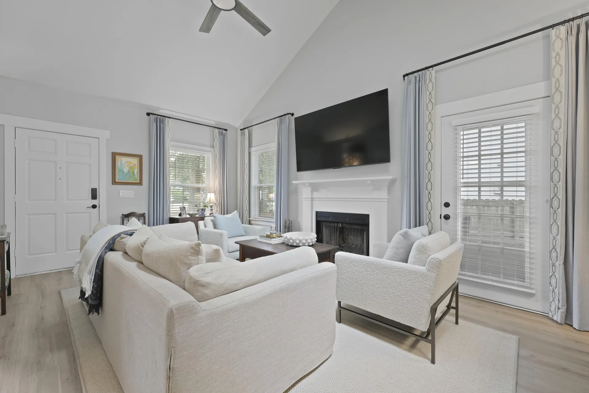 West Point, Mount Pleasant Community