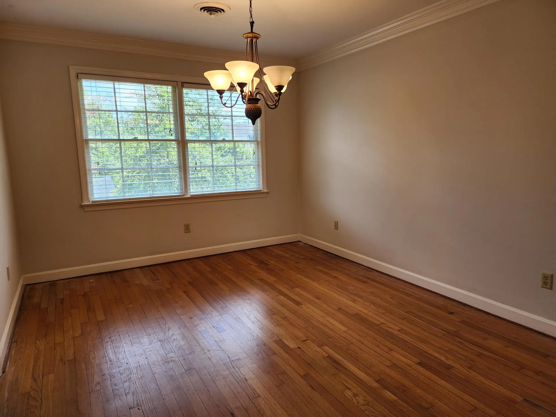 Property image 2 at 187 3rd Avenue B, Charleston, SC 29403