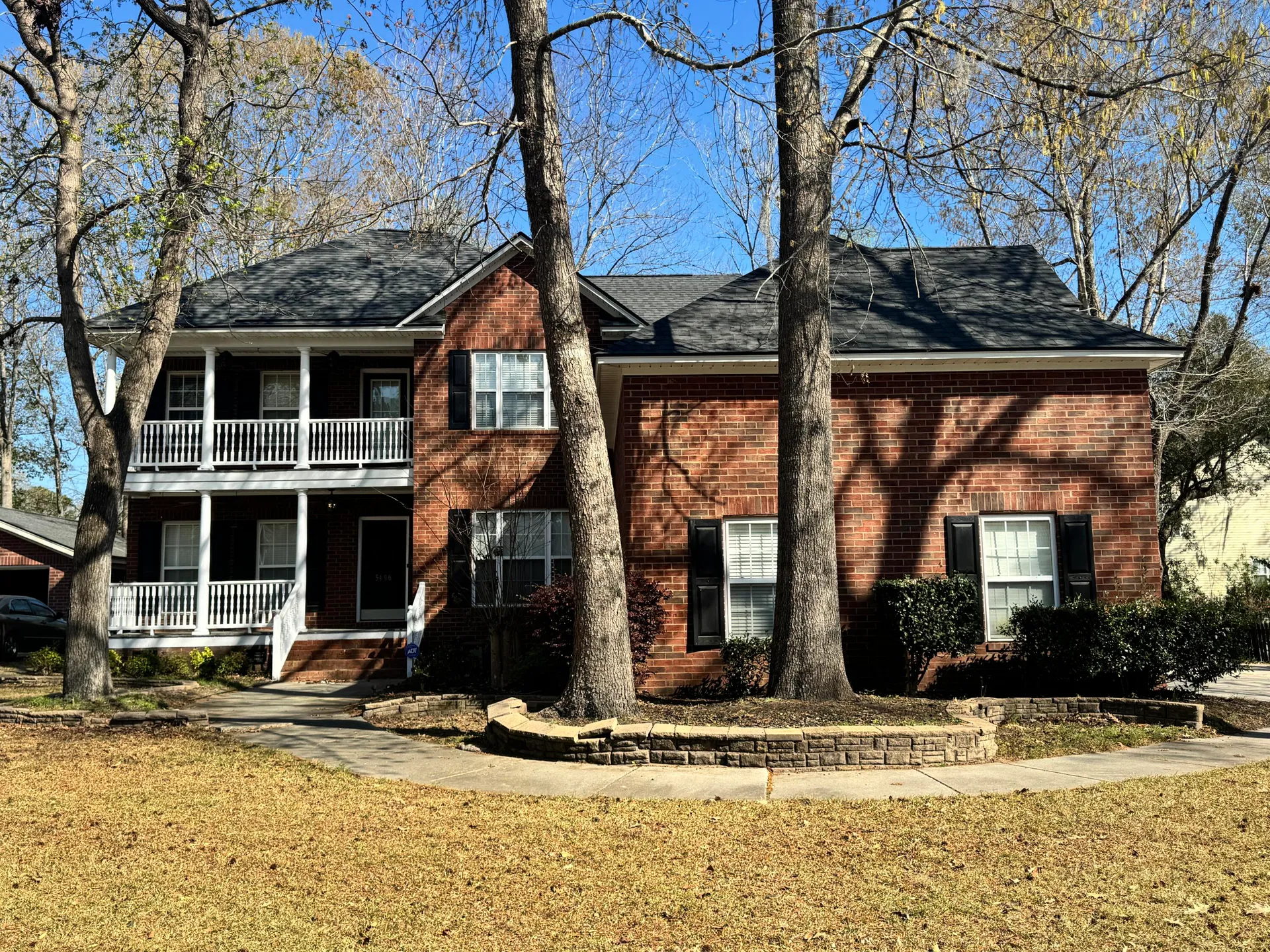 5496 Clearview Drive