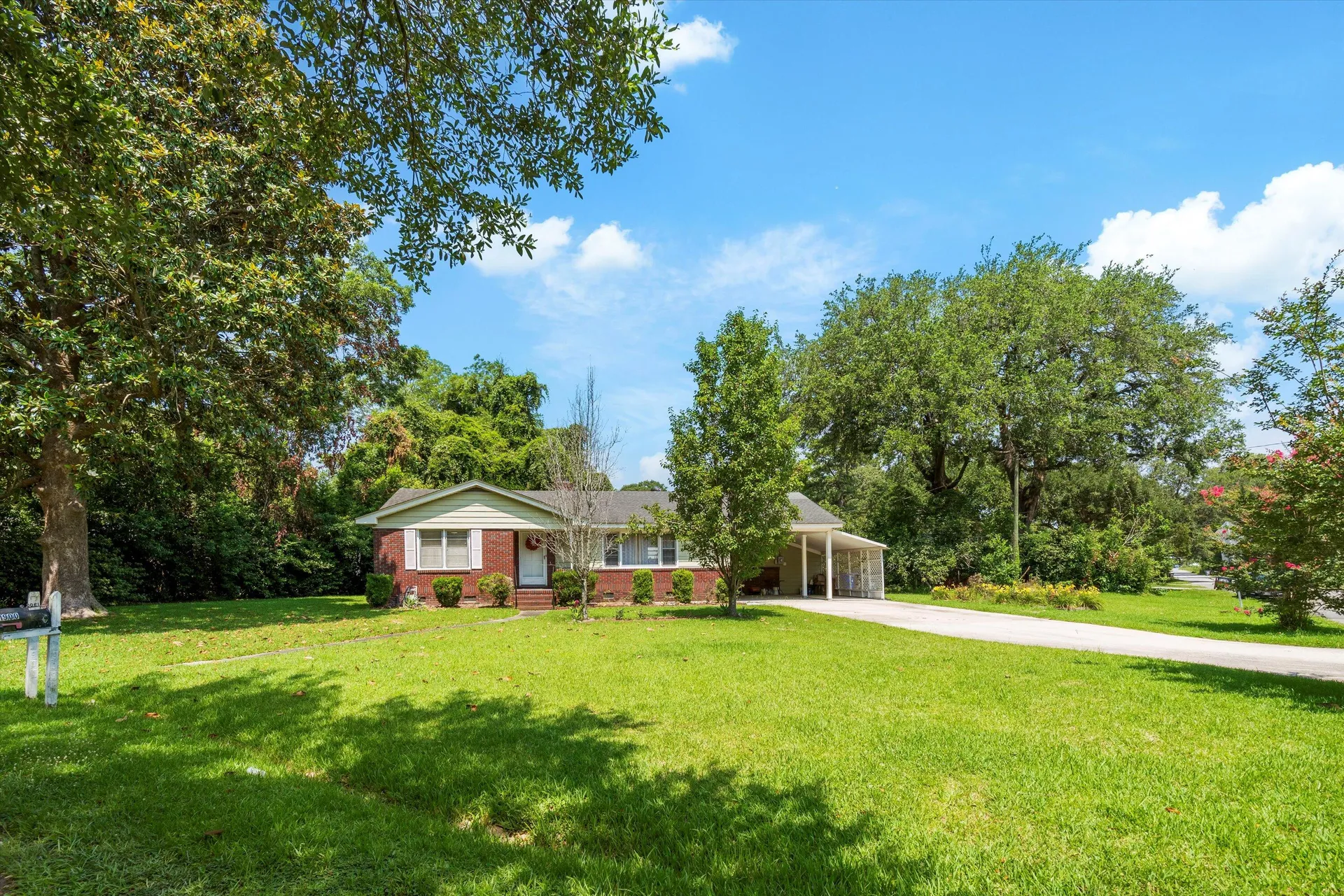 Property image 4 at 1900 Morgan Avenue, North Charleston, SC 29406