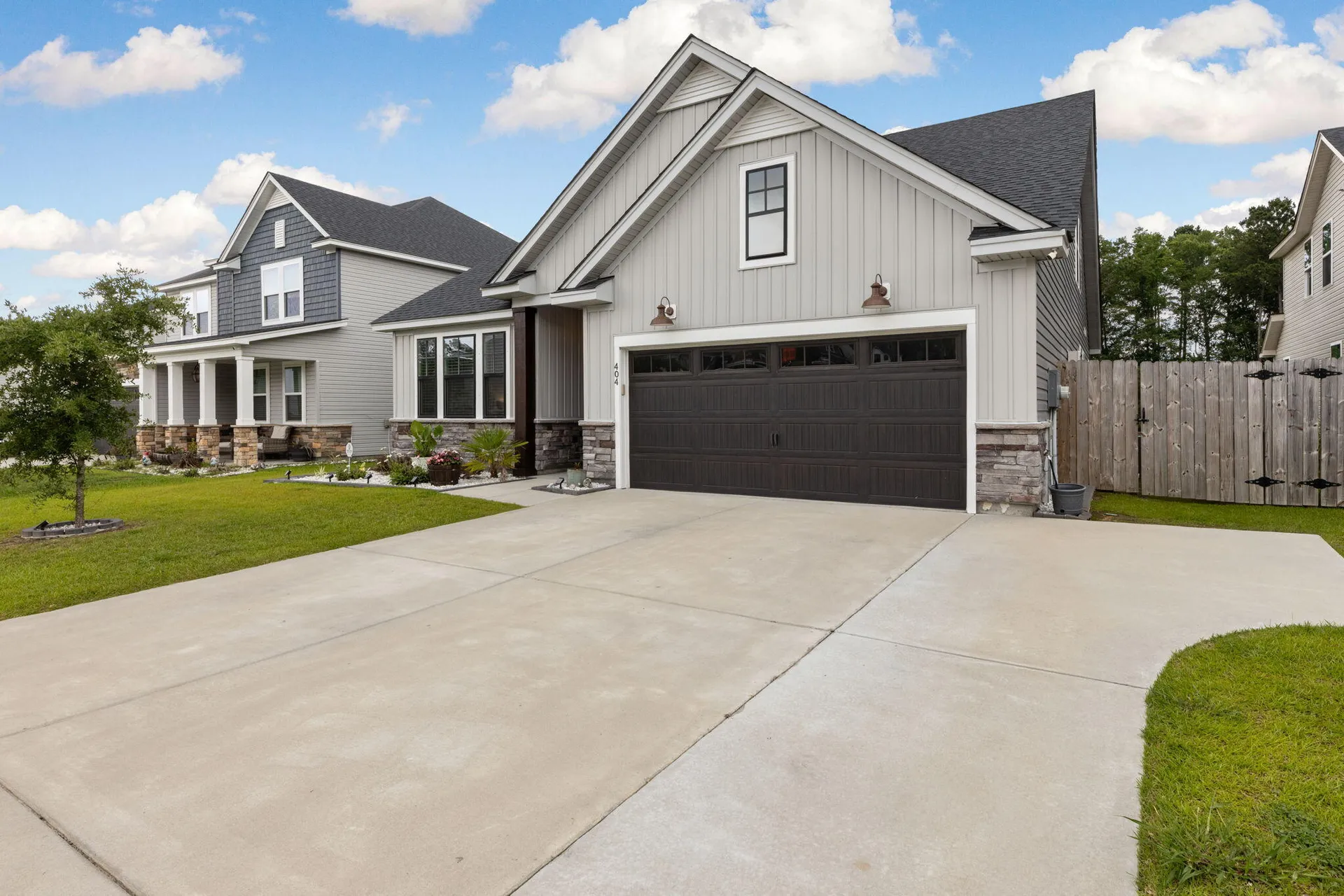 Property image 4 at 404 Omaha Drive, Moncks Corner, SC 29461