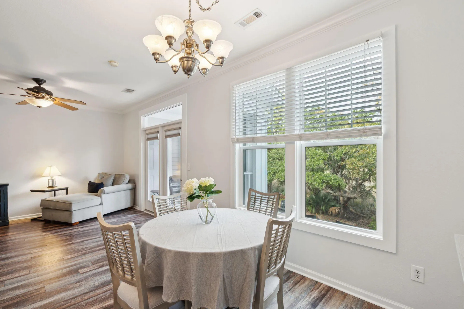 130 River Landing Drive 8203