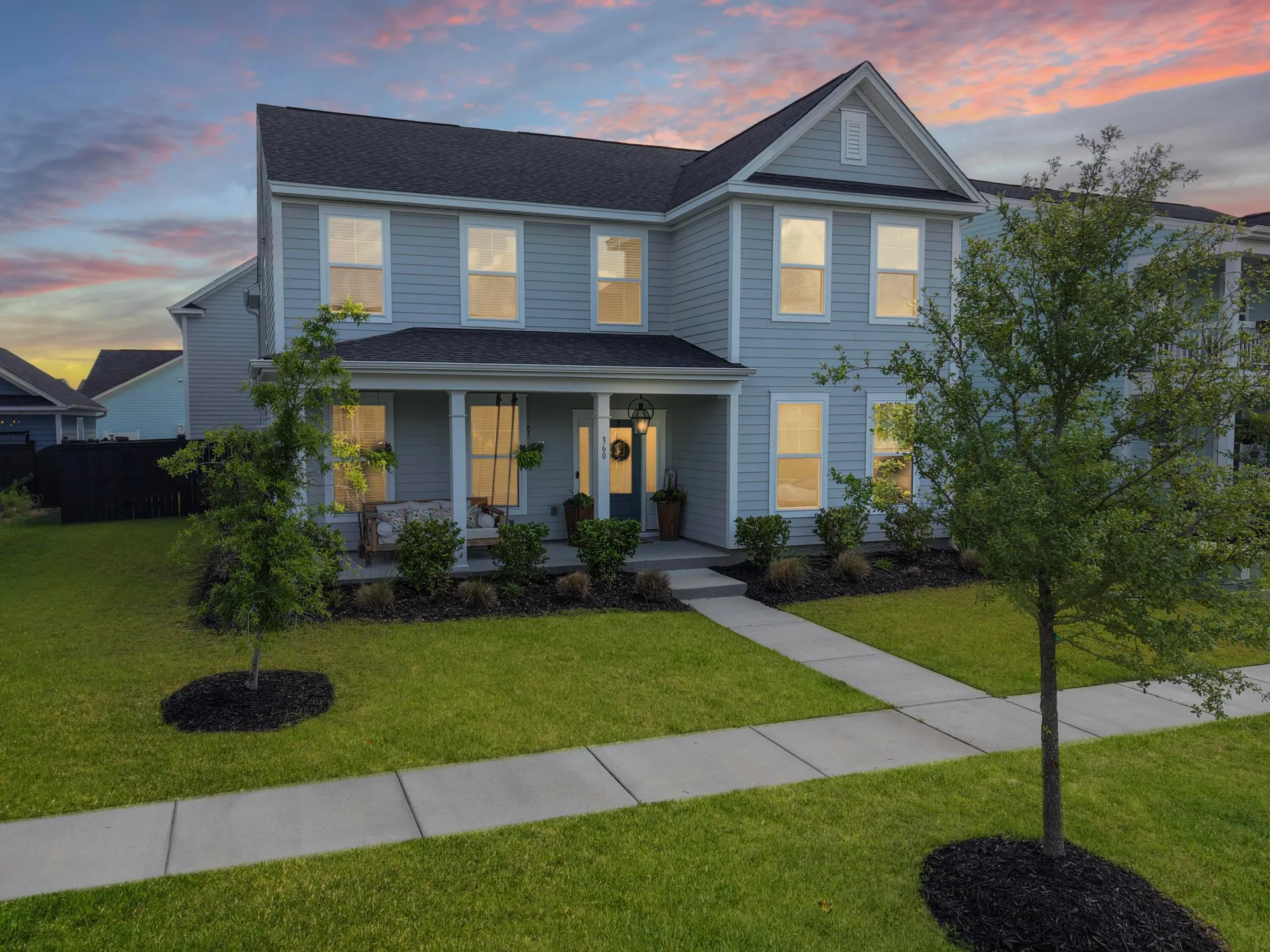 Carnes Crossroads, Summerville Community