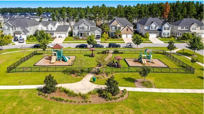 Property image 3 at 625 Culpepper Street, Summerville, SC 29486