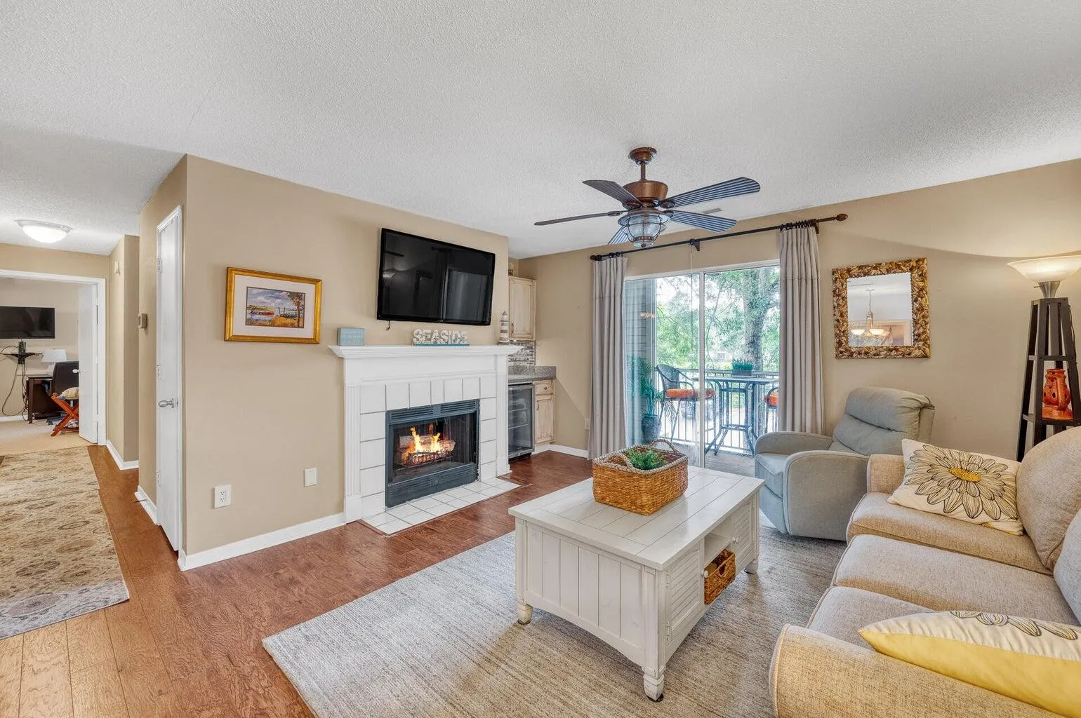 Property image 5 at 2011 N Highway 17 1900g, Mount Pleasant, SC 29466