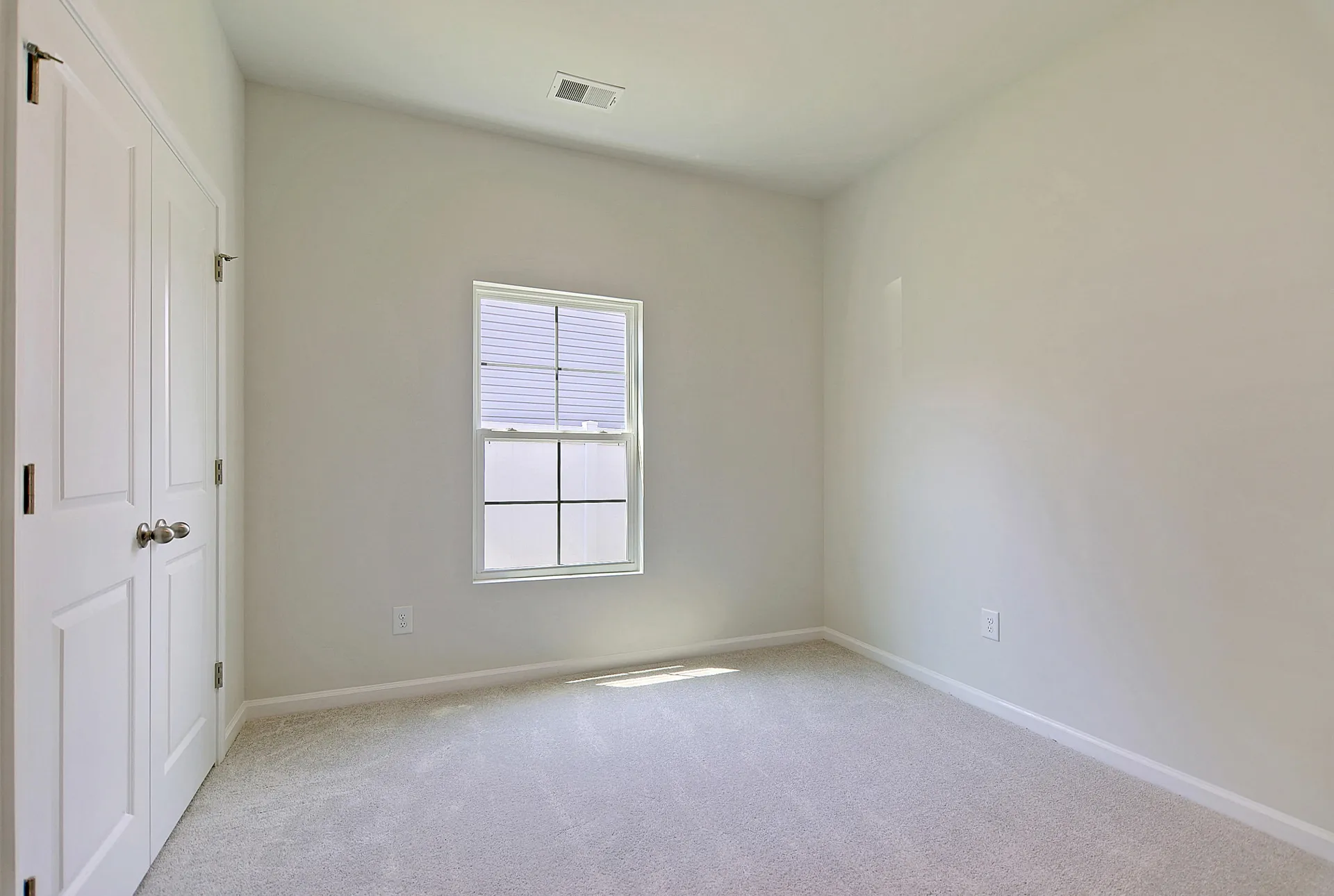 Property image 4 at 528 Winter Wren Way, Moncks Corner, SC 29461