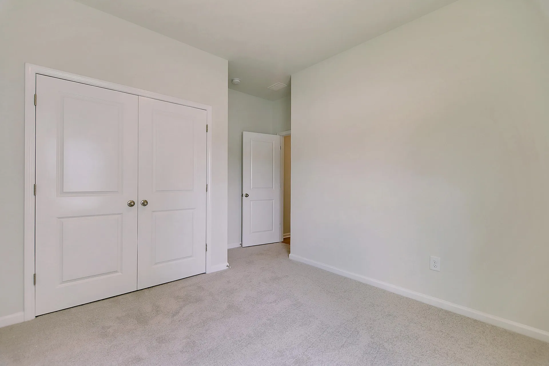Property image 5 at 528 Winter Wren Way, Moncks Corner, SC 29461