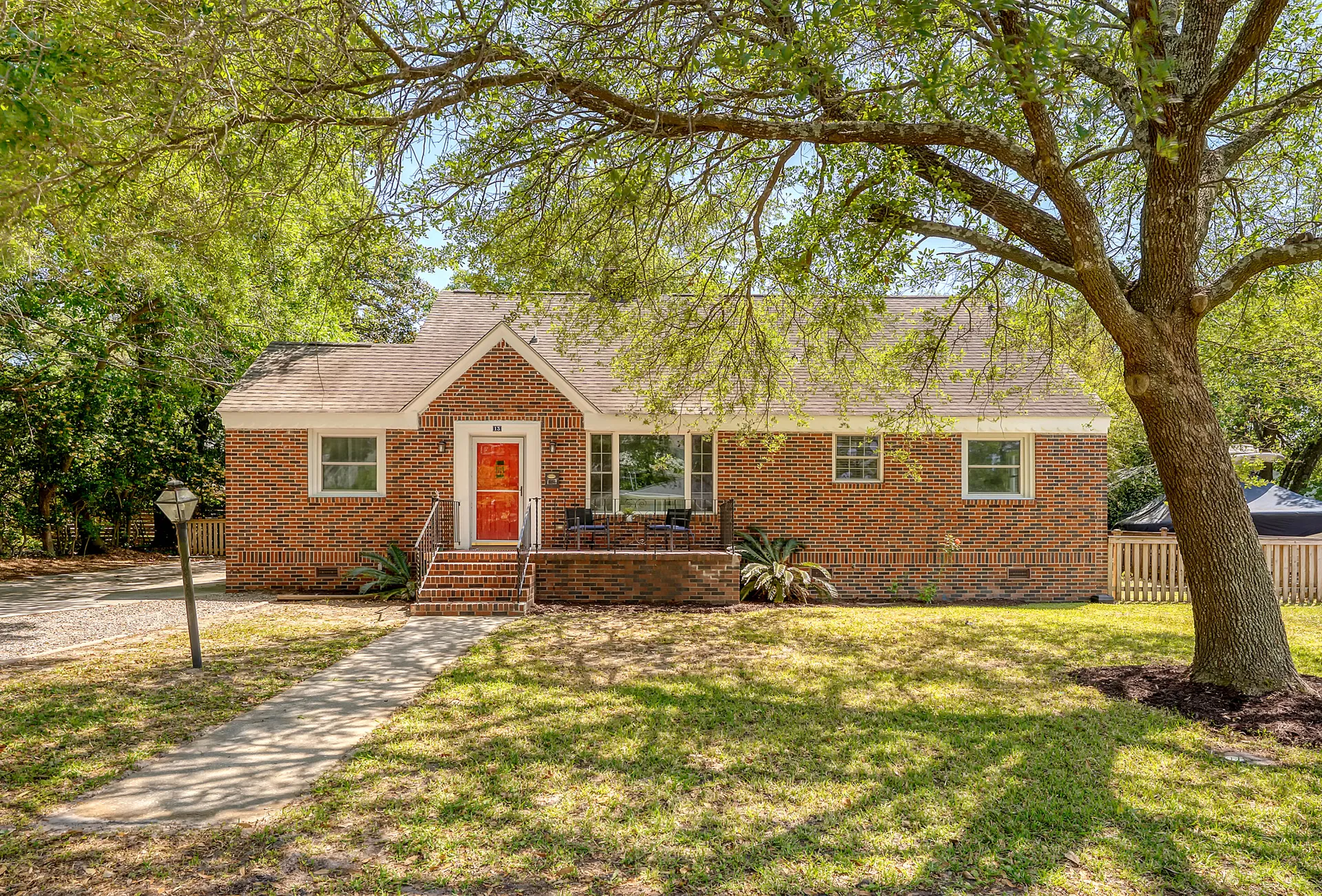 Property image 4 at 13 Charlestowne Road, Charleston, SC 29407