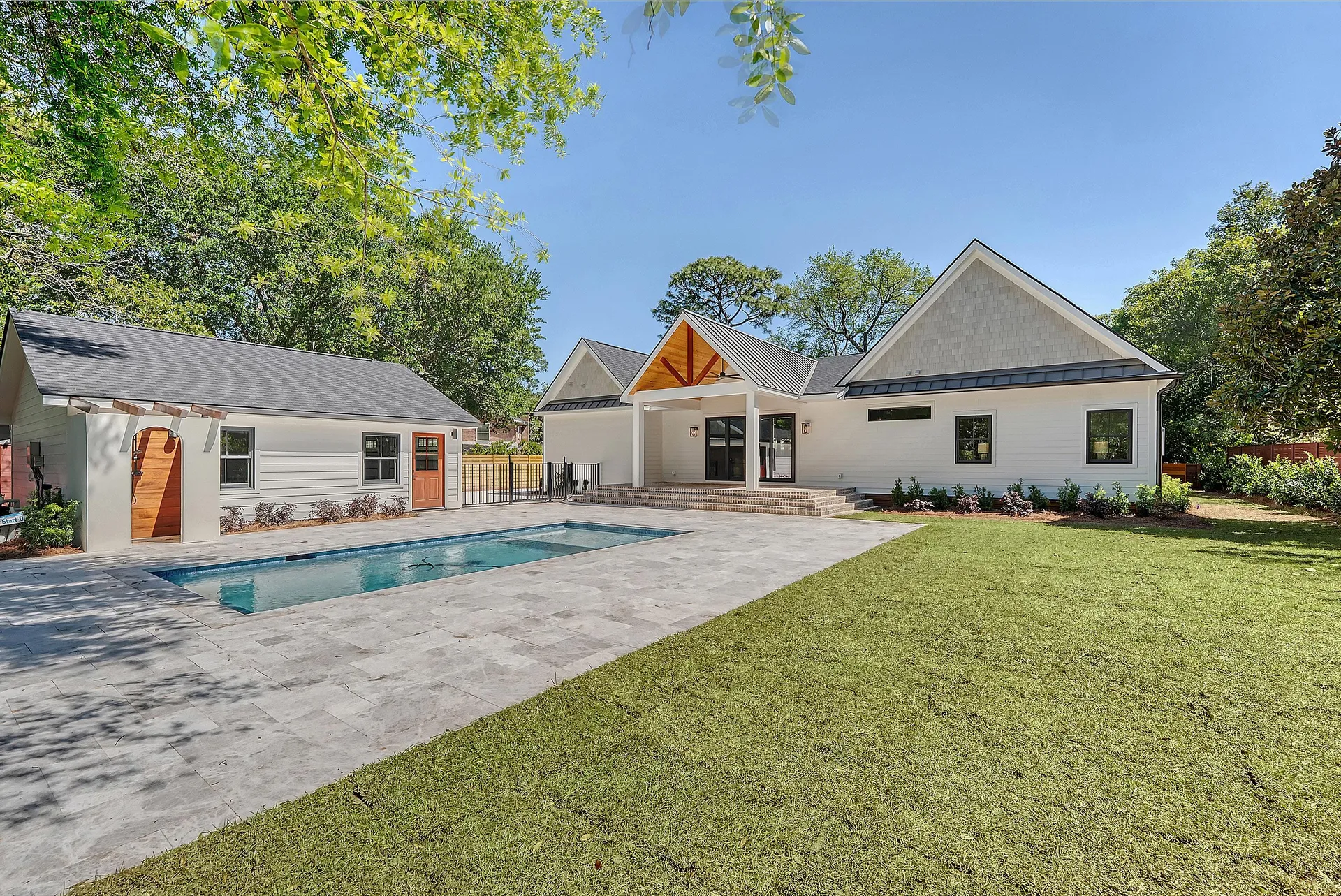 Property image 5 at 422 Palm Street, Mount Pleasant, SC 29464