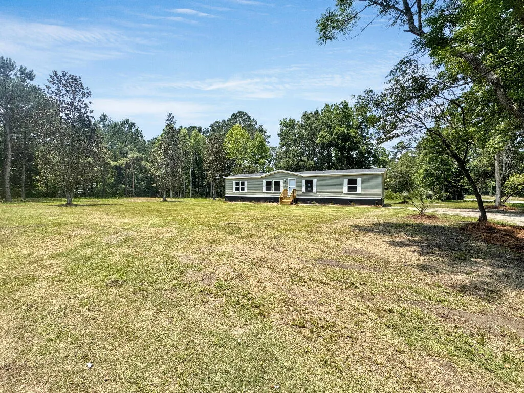 Property image 2 at 606 Rabbitpatch Lane, Saint Stephen, SC 29479