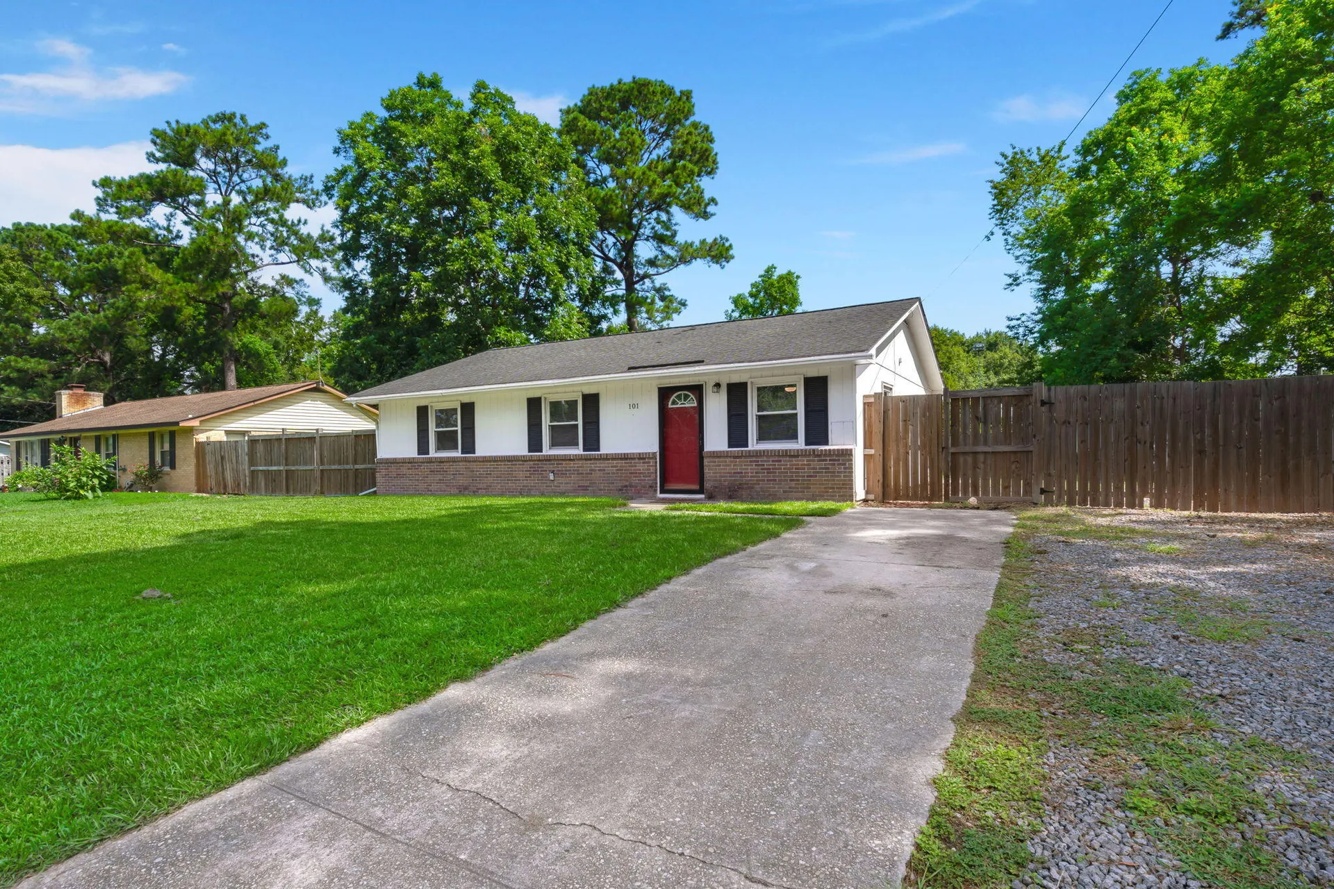 Property image 2 at 101 Lehigh Avenue, Goose Creek, SC 29445