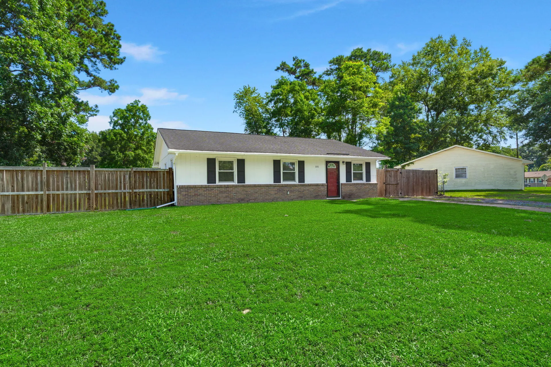 Property image 3 at 101 Lehigh Avenue, Goose Creek, SC 29445