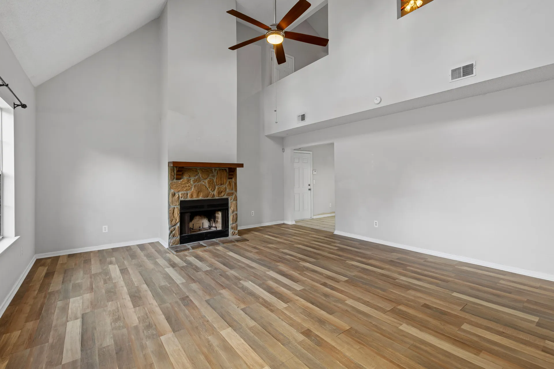 Property image 3 at 136 Old Saybrook Road, North Charleston, SC 29418