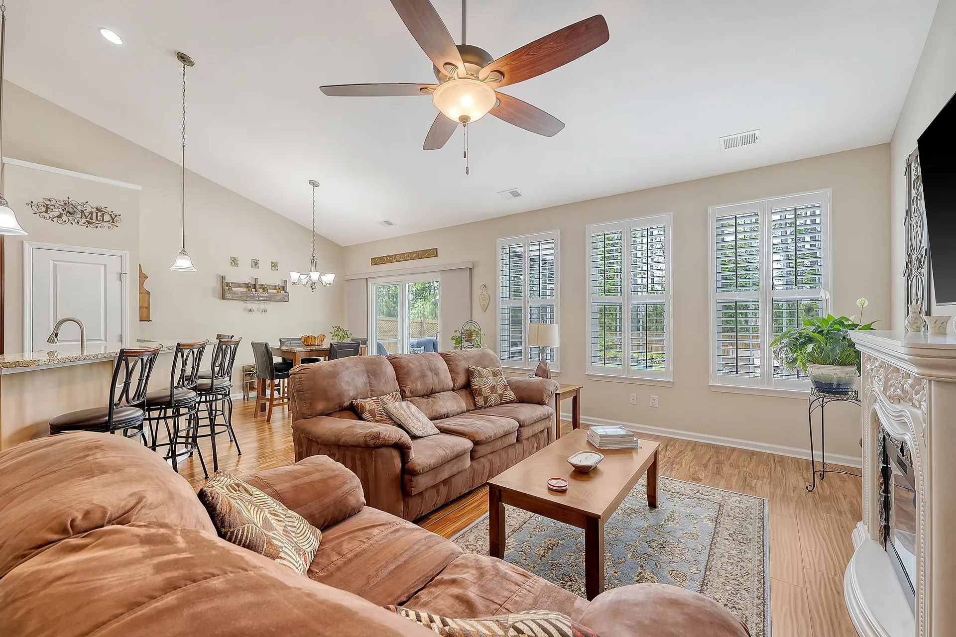 Property image 5 at 227 Spectrum Road, Summerville, SC 29486