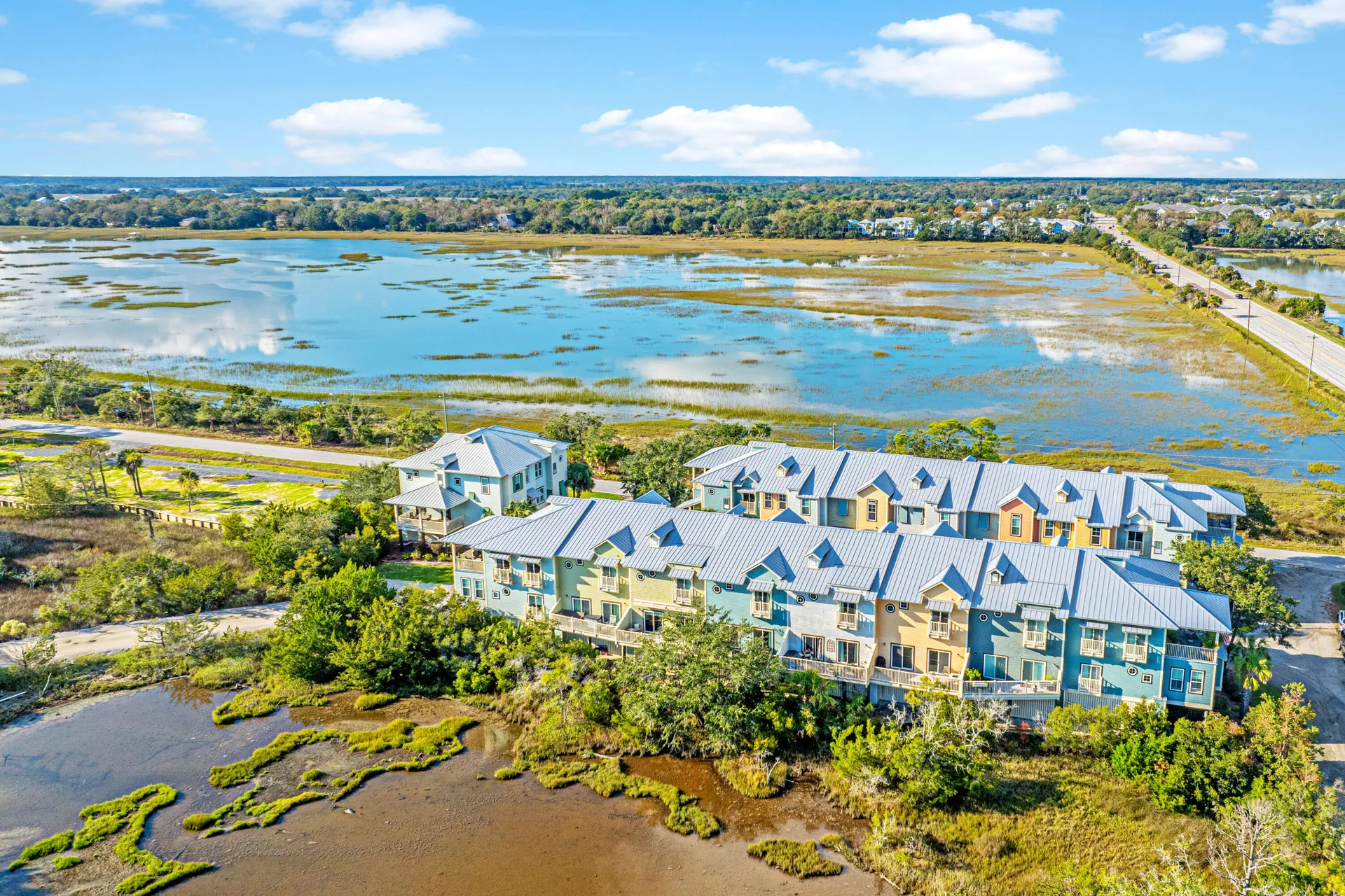 Property image 2 at 1011 Lighterman Way, Charleston, SC 29412