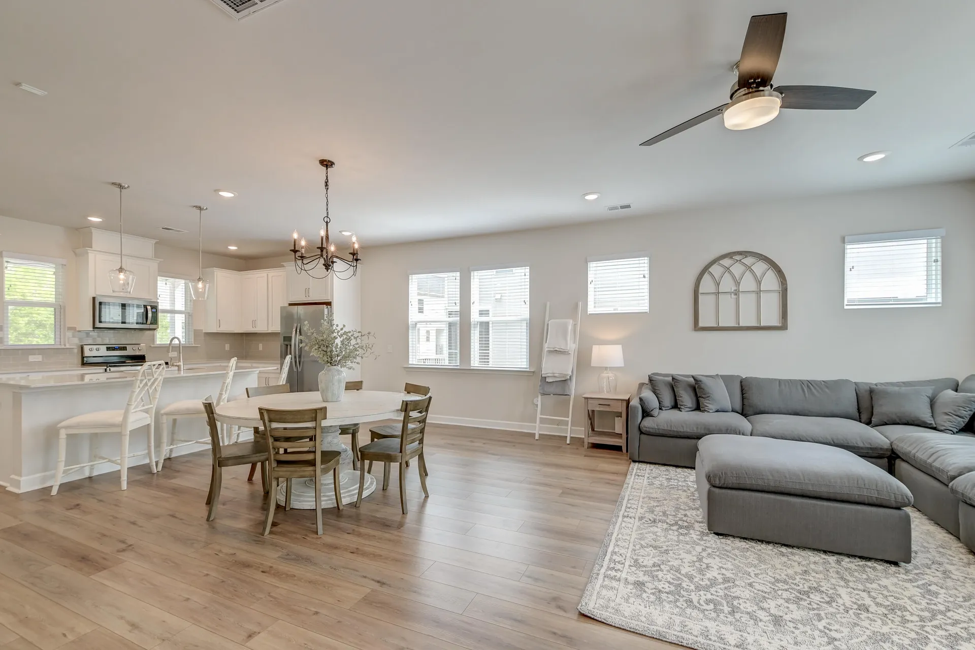 Property image 3 at 207 Winding River Drive, Johns Island, SC 29455