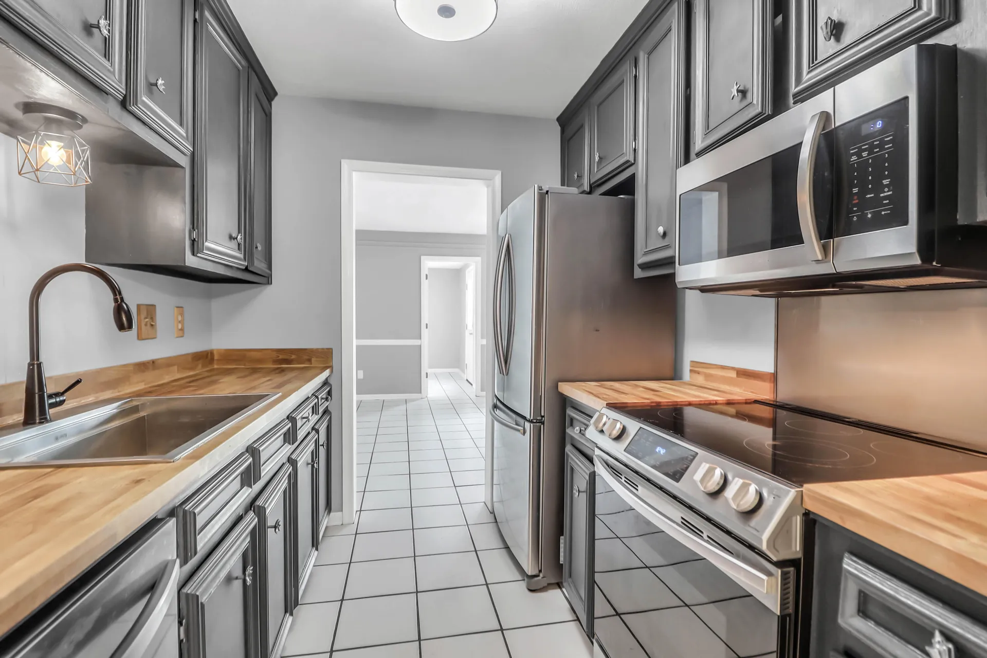 Property image 3 at 680 Buckhall Court, Mount Pleasant, SC 29464