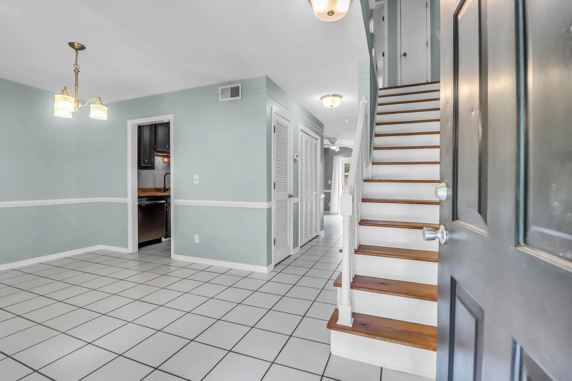Property image 4 at 680 Buckhall Court, Mount Pleasant, SC 29464