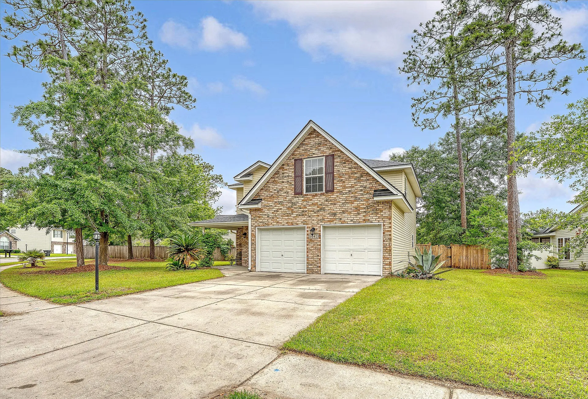 Property image 2 at 1042 Cobblestone Boulevard, Summerville, SC 29486