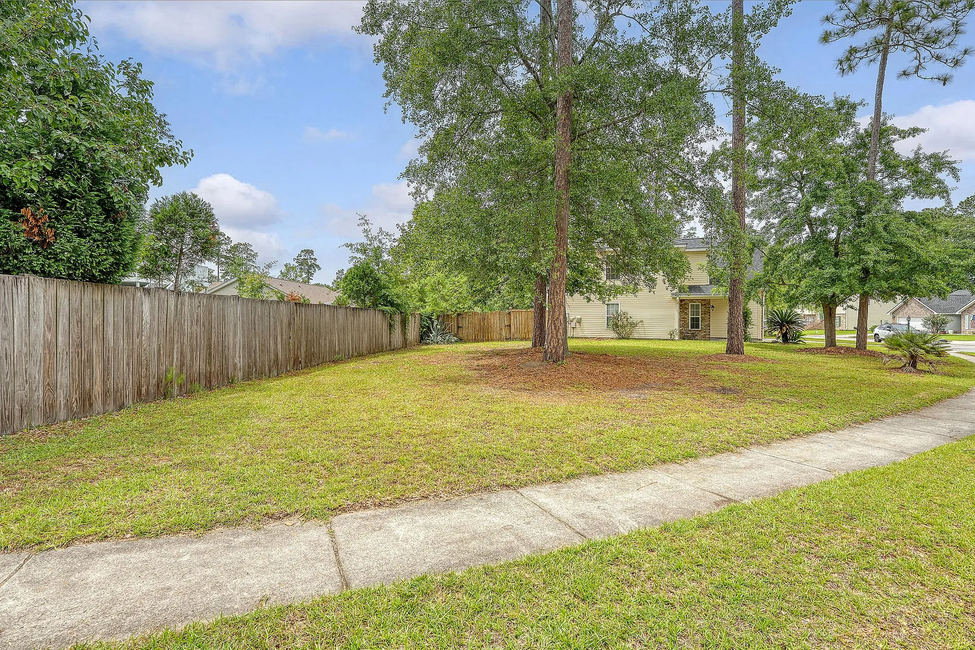 Property image 4 at 1042 Cobblestone Boulevard, Summerville, SC 29486