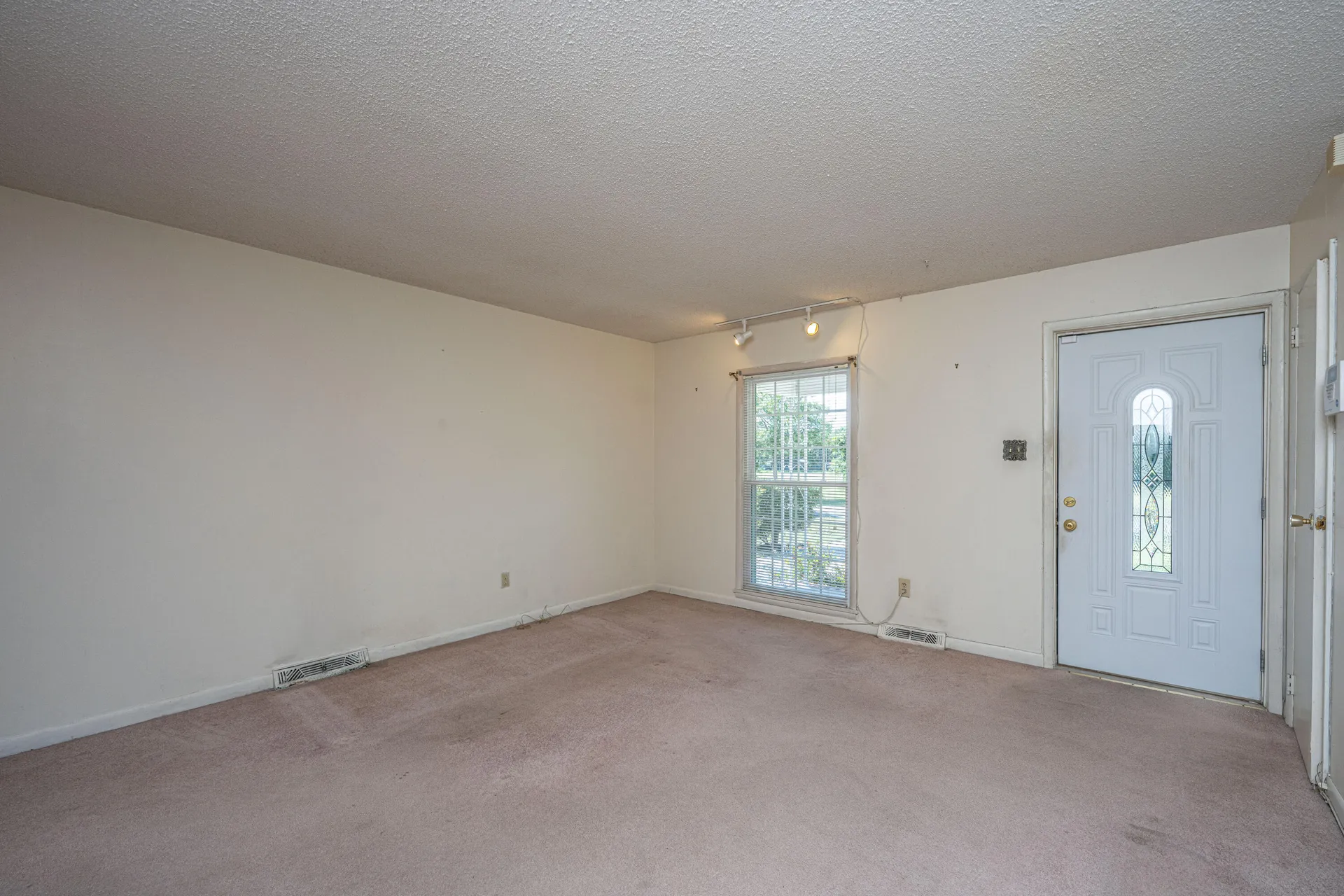 Property image 3 at 1495 Woodview Lane, James Island, SC 29412