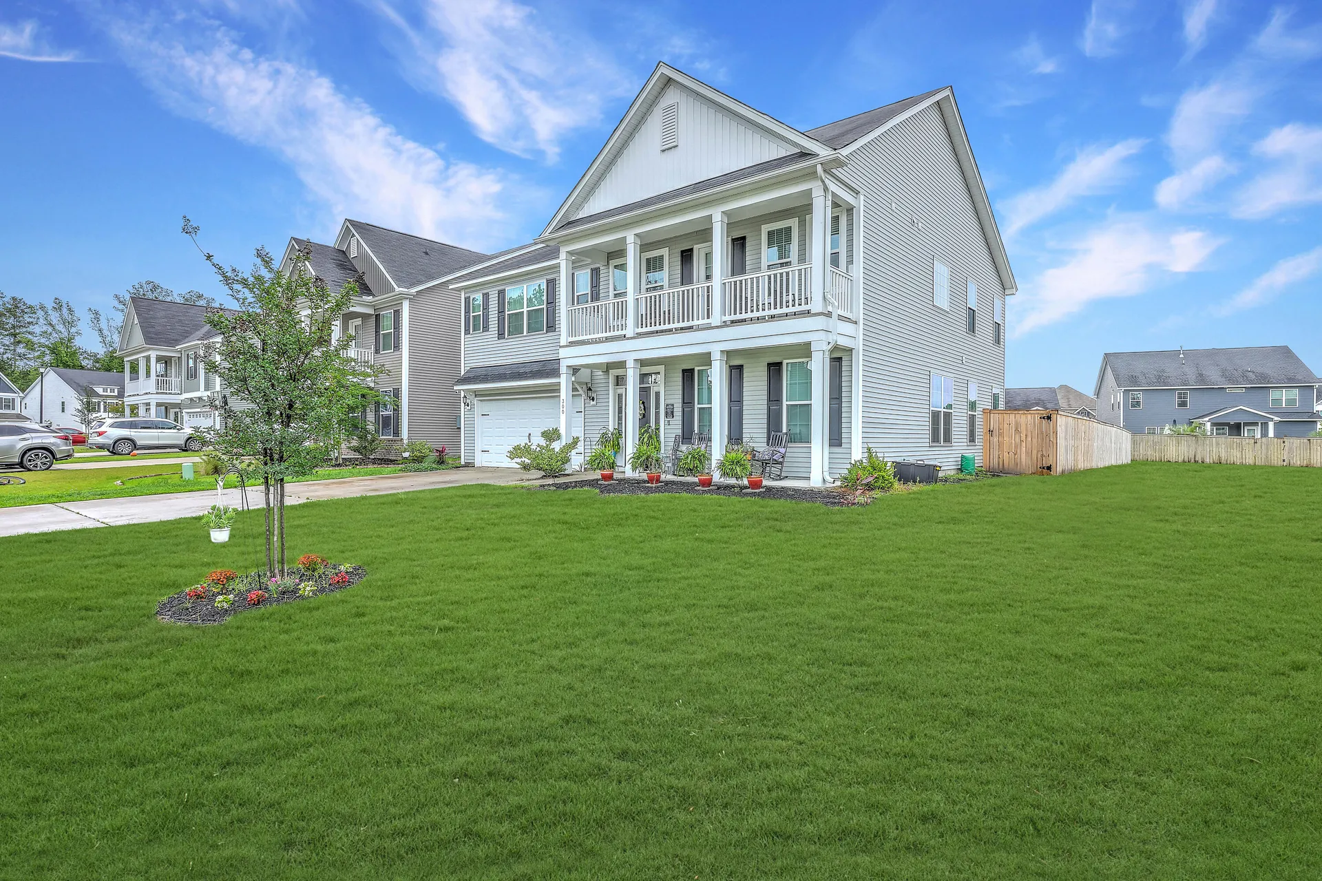 Property image 2 at 300 Saxony Loop, Summerville, SC 29486