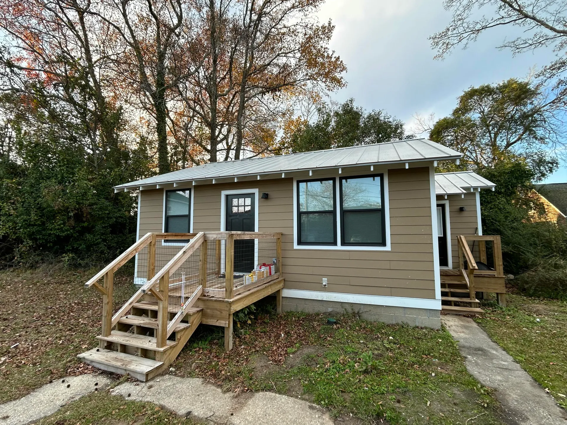 Property image 2 at 1808 Calvert Street, North Charleston, SC 29405
