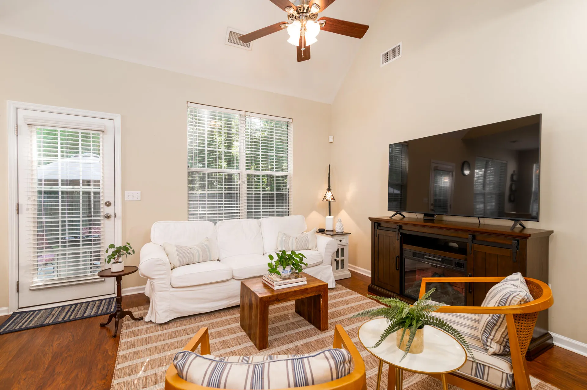 Property image 4 at 1337 Heidiho Way, Mount Pleasant, SC 29466