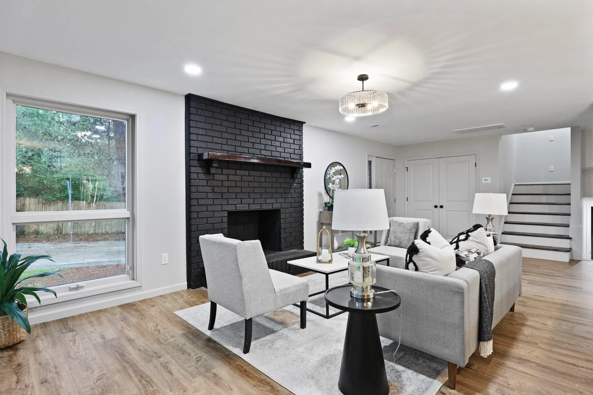 Property image 4 at 120 Live Oak Road, Summerville, SC 29485