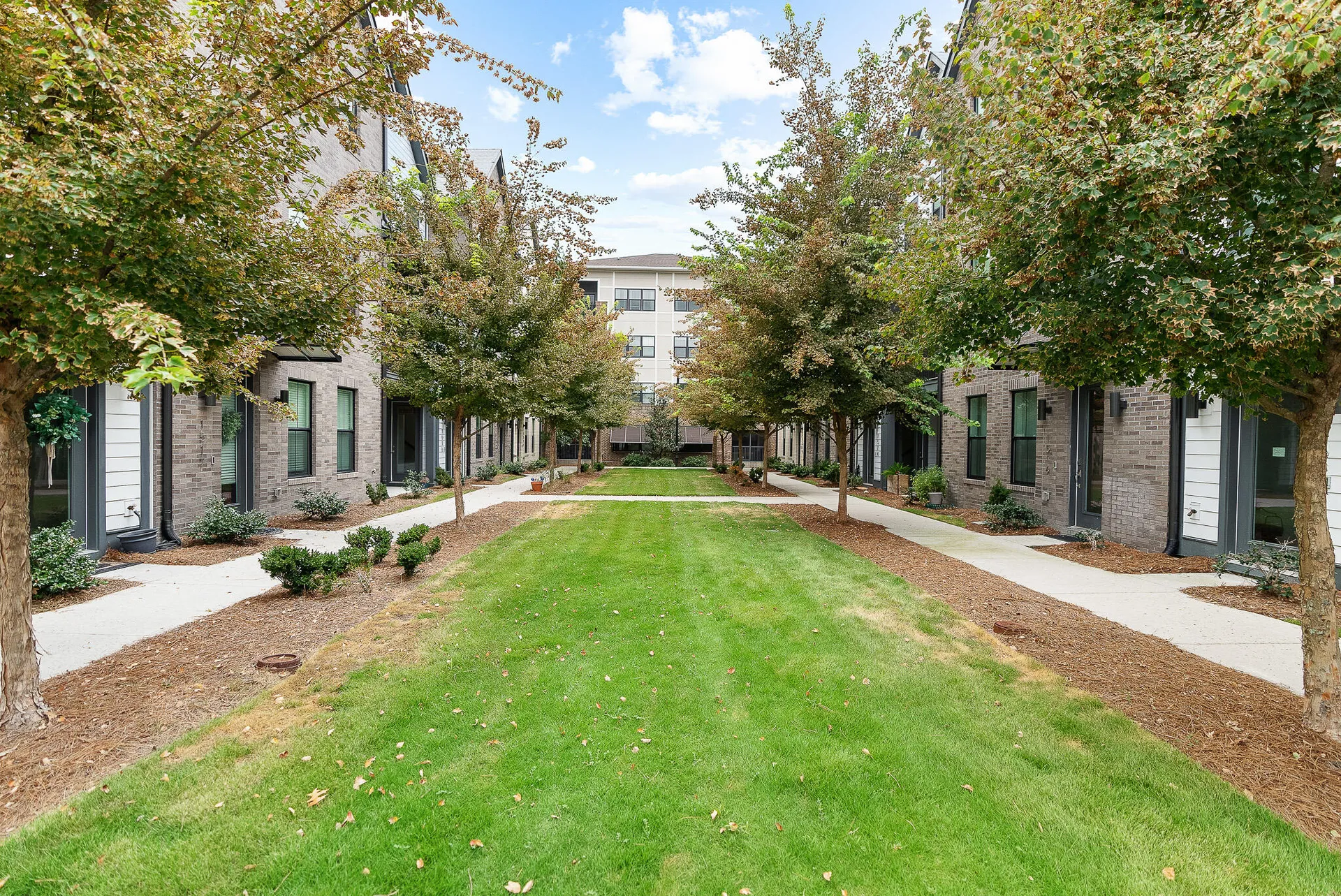 Property image 2 at 1515 Cecile Street 3, Mount Pleasant, SC 29464