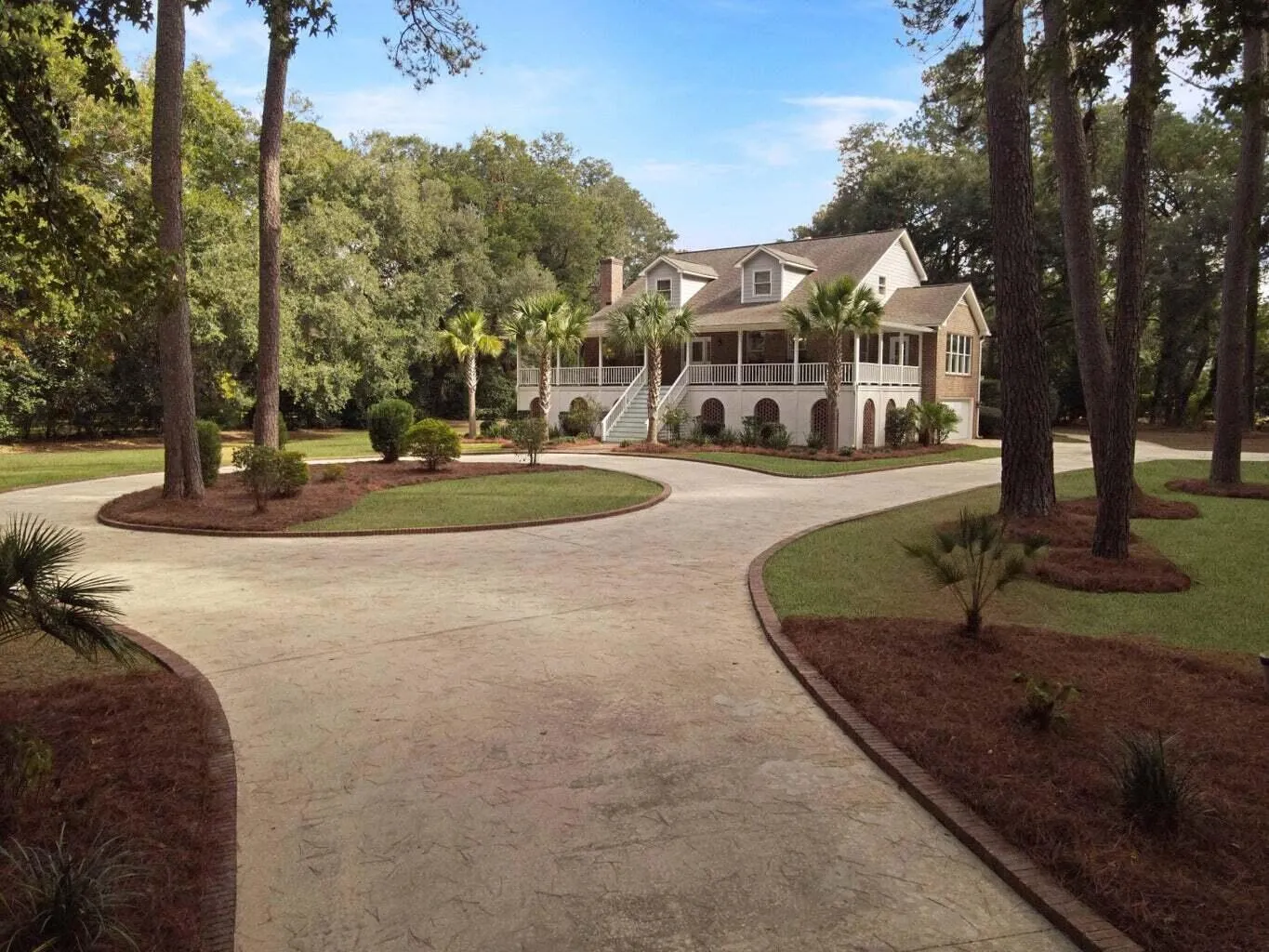 Property image 2 at 102 Flud Street, Summerville, SC 29483