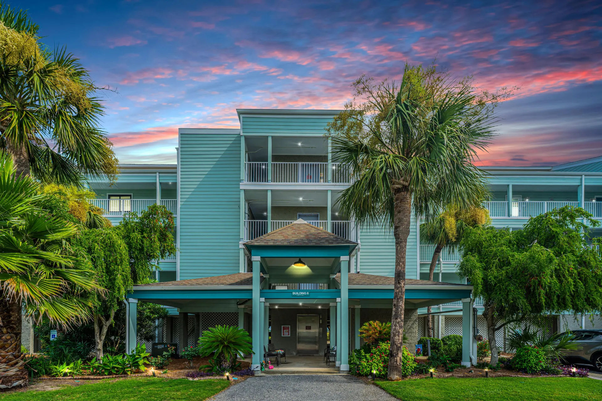 Marshview Villas, Folly Beach Community