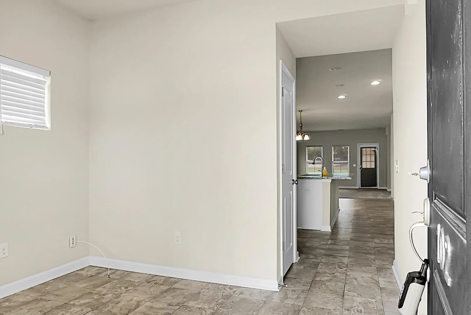 Property image 5 at 102 Chaste Tree Circle, Goose Creek, SC 29445
