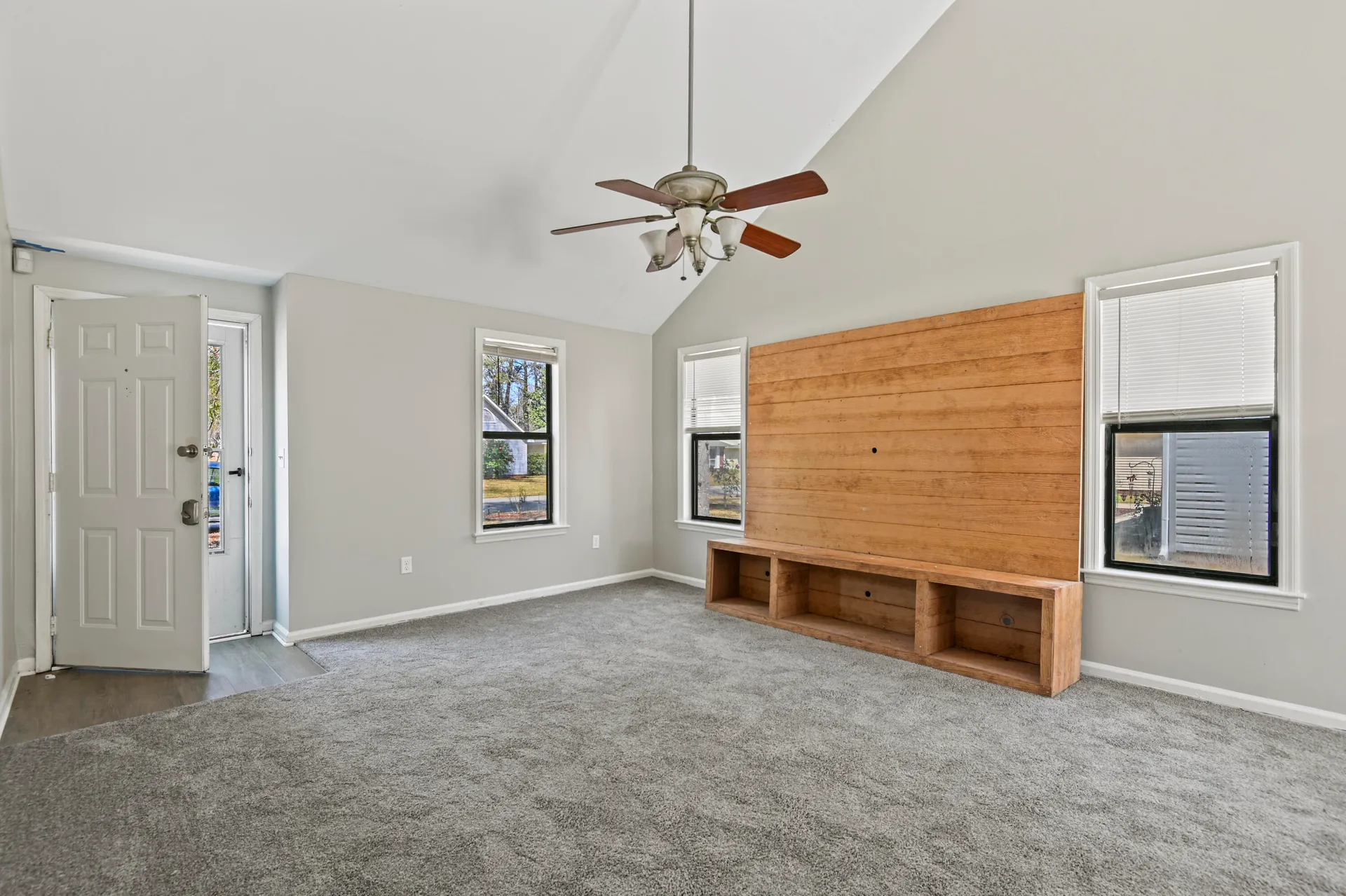 Property image 3 at 201 Commons Way, Goose Creek, SC 29445
