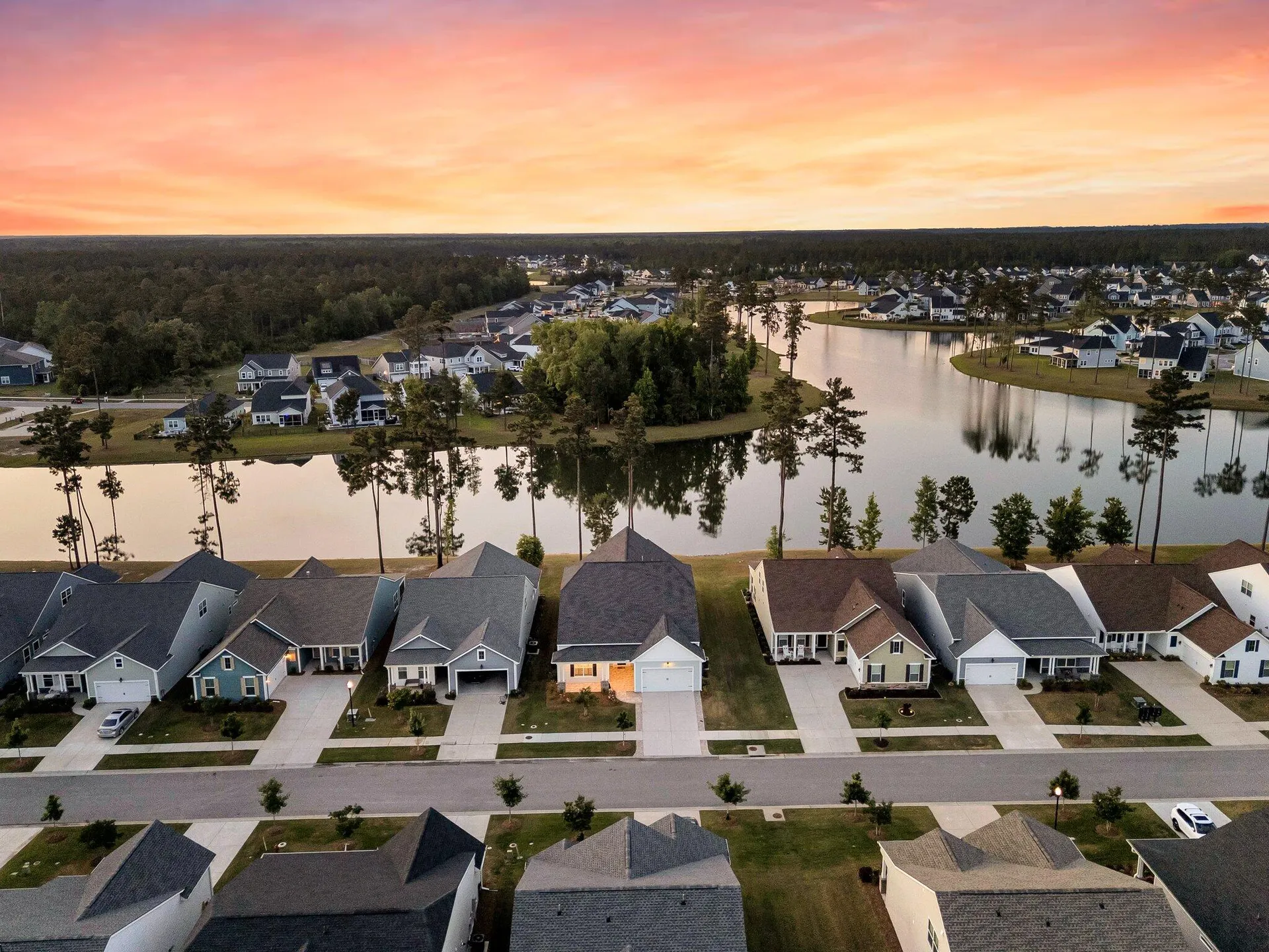 Property image 4 at 327 Tupelo Lake Drive, Summerville, SC 29486