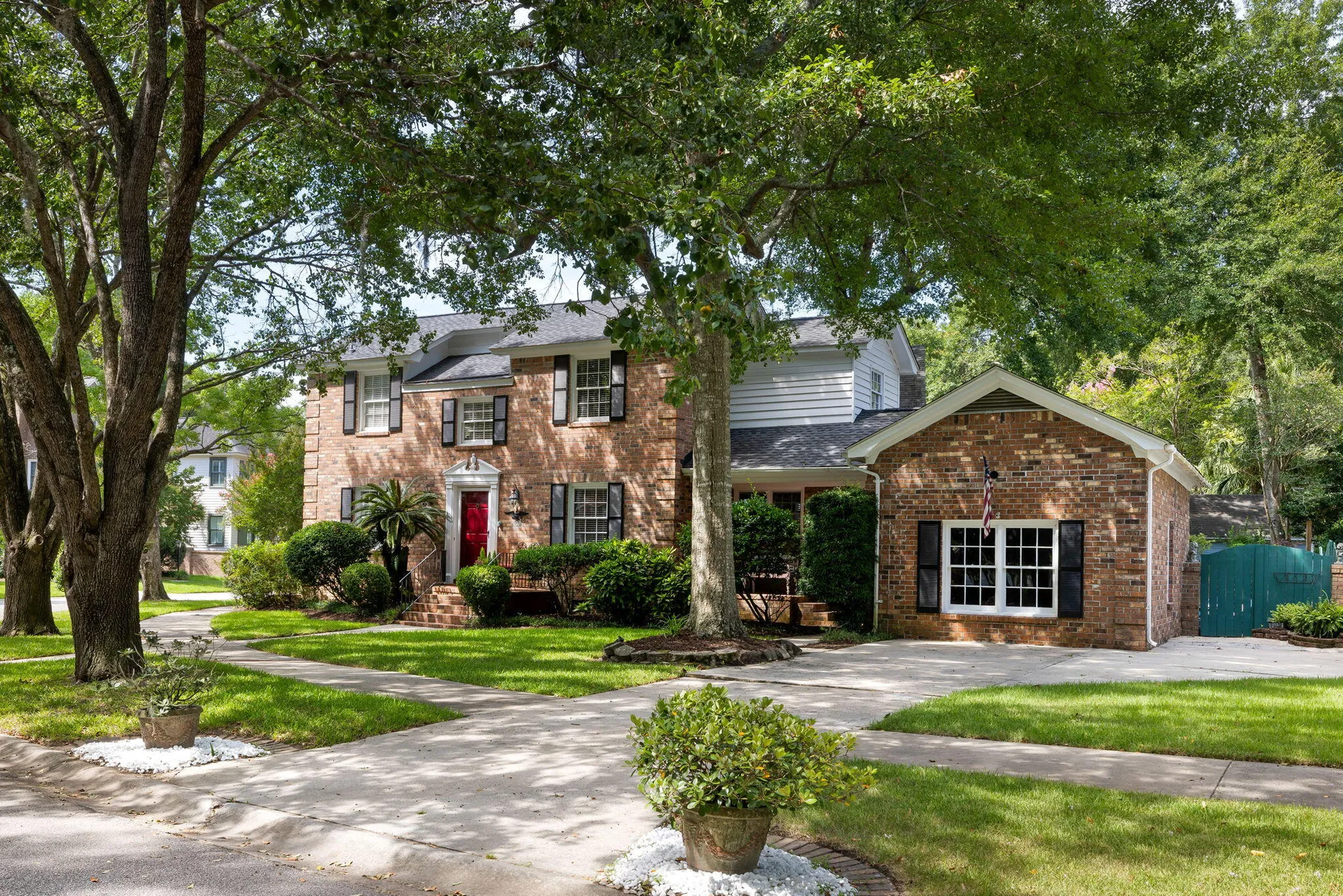 Property image 2 at 1067 Loyalist Lane, Mount Pleasant, SC 29464