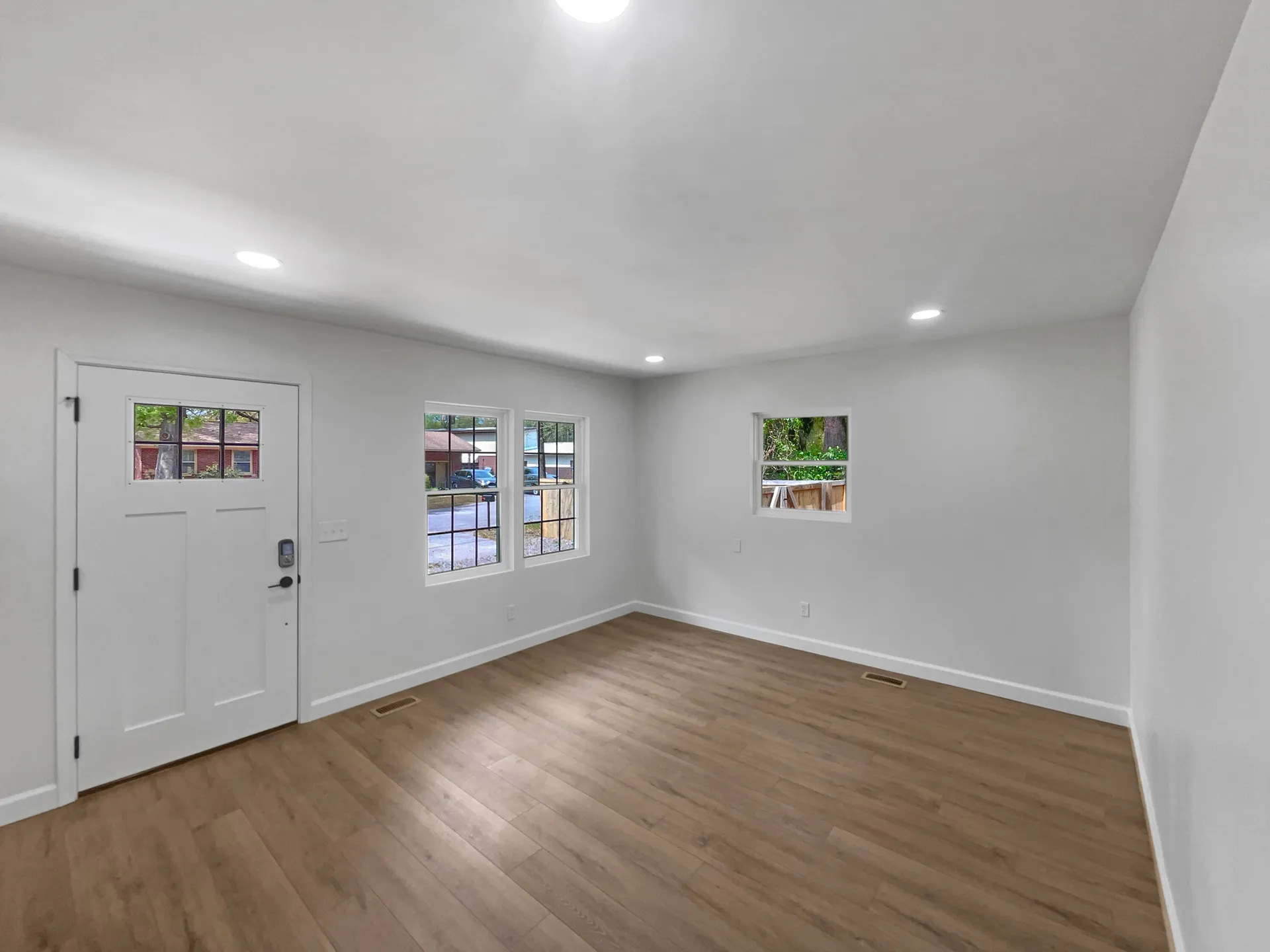 Property image 3 at 4412 Abby Drive, North Charleston, SC 29418