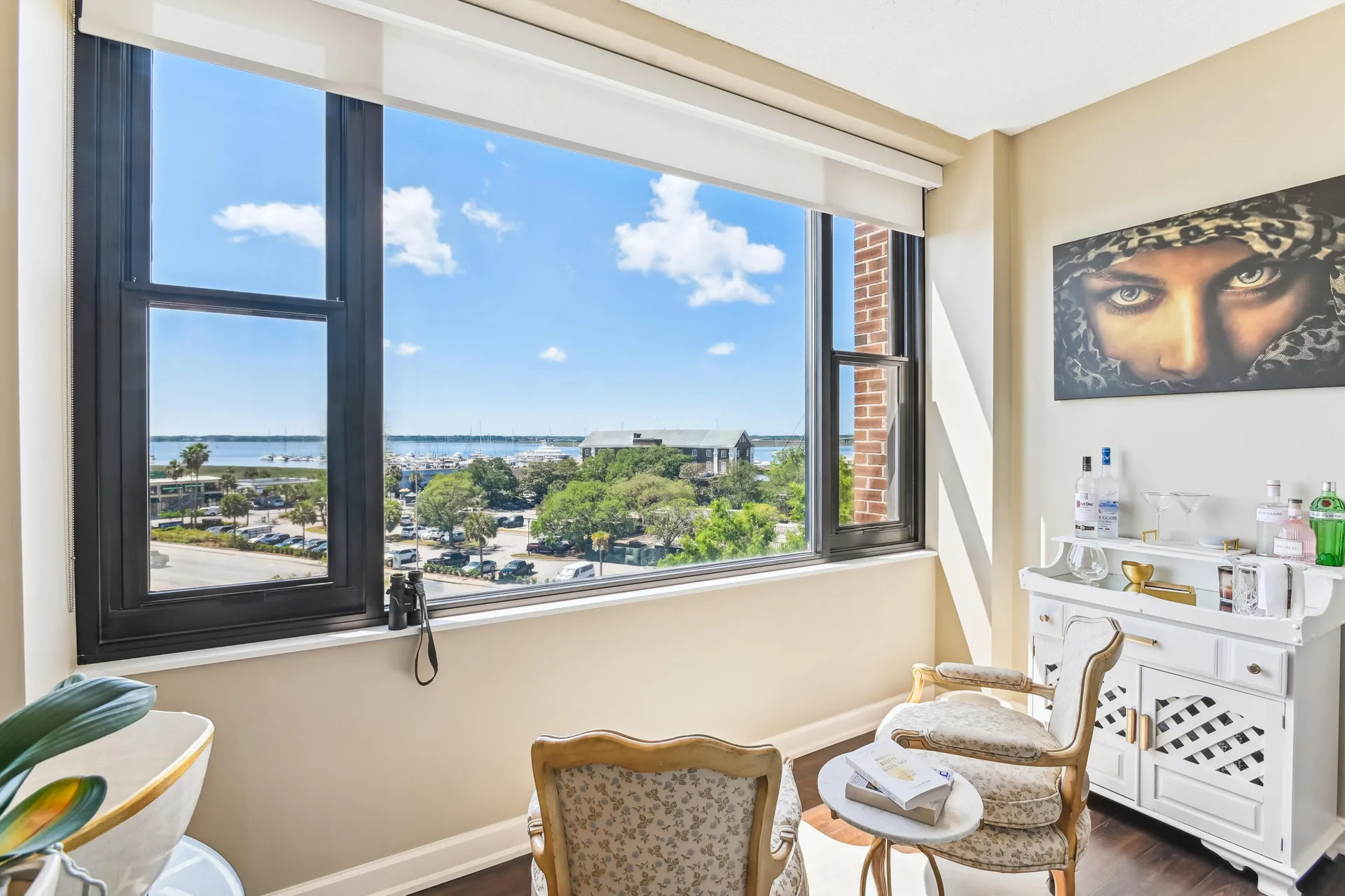 Property image 4 at 14 Lockwood Drive 4c, Charleston, SC 29401