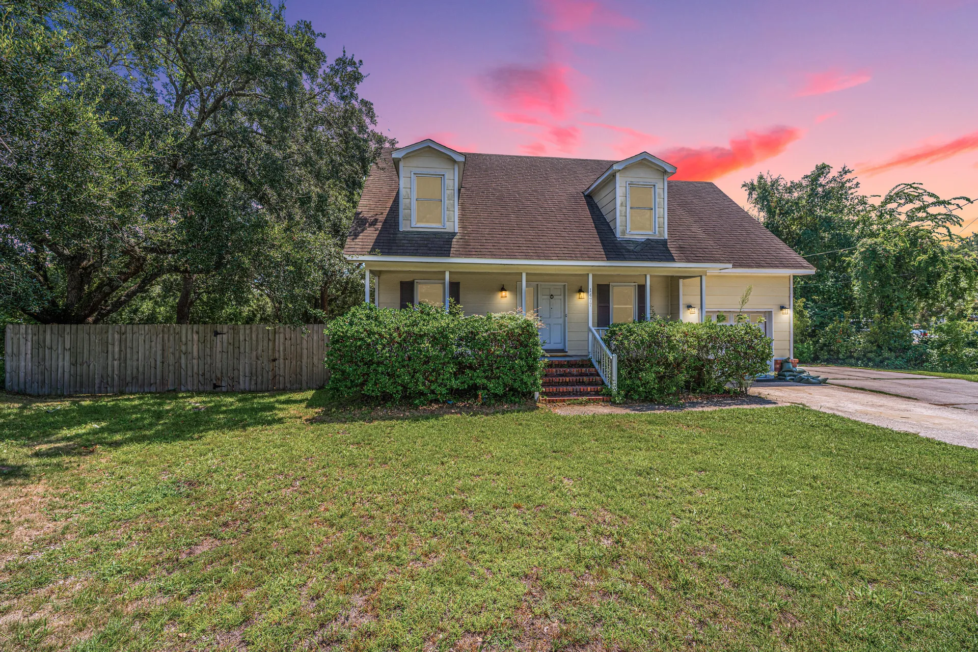 1477 Theresa Drive
