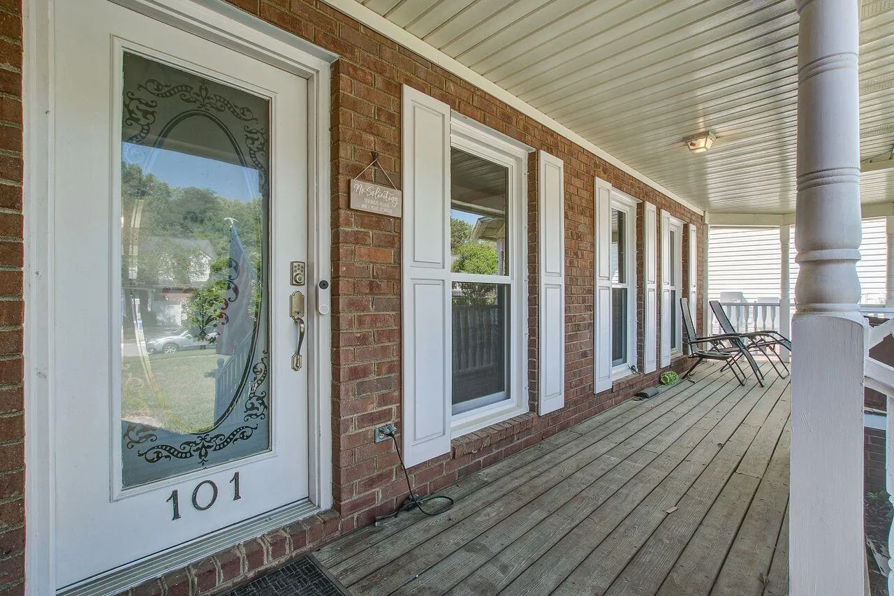 Property image 4 at 101 N Warwick Trace, Goose Creek, SC 29445