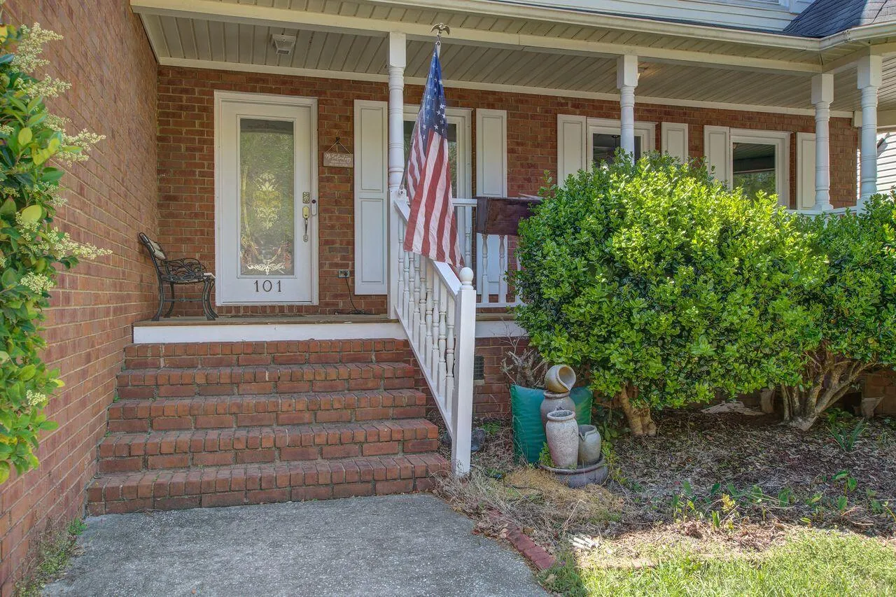 Property image 5 at 101 N Warwick Trace, Goose Creek, SC 29445